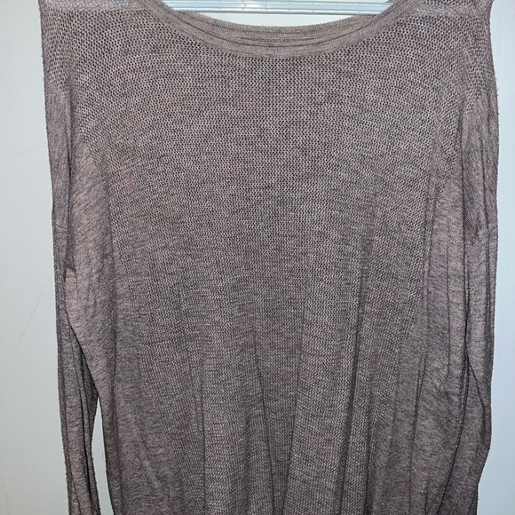 American Eagle Pink Long Sleeve - Picture 1 of 2